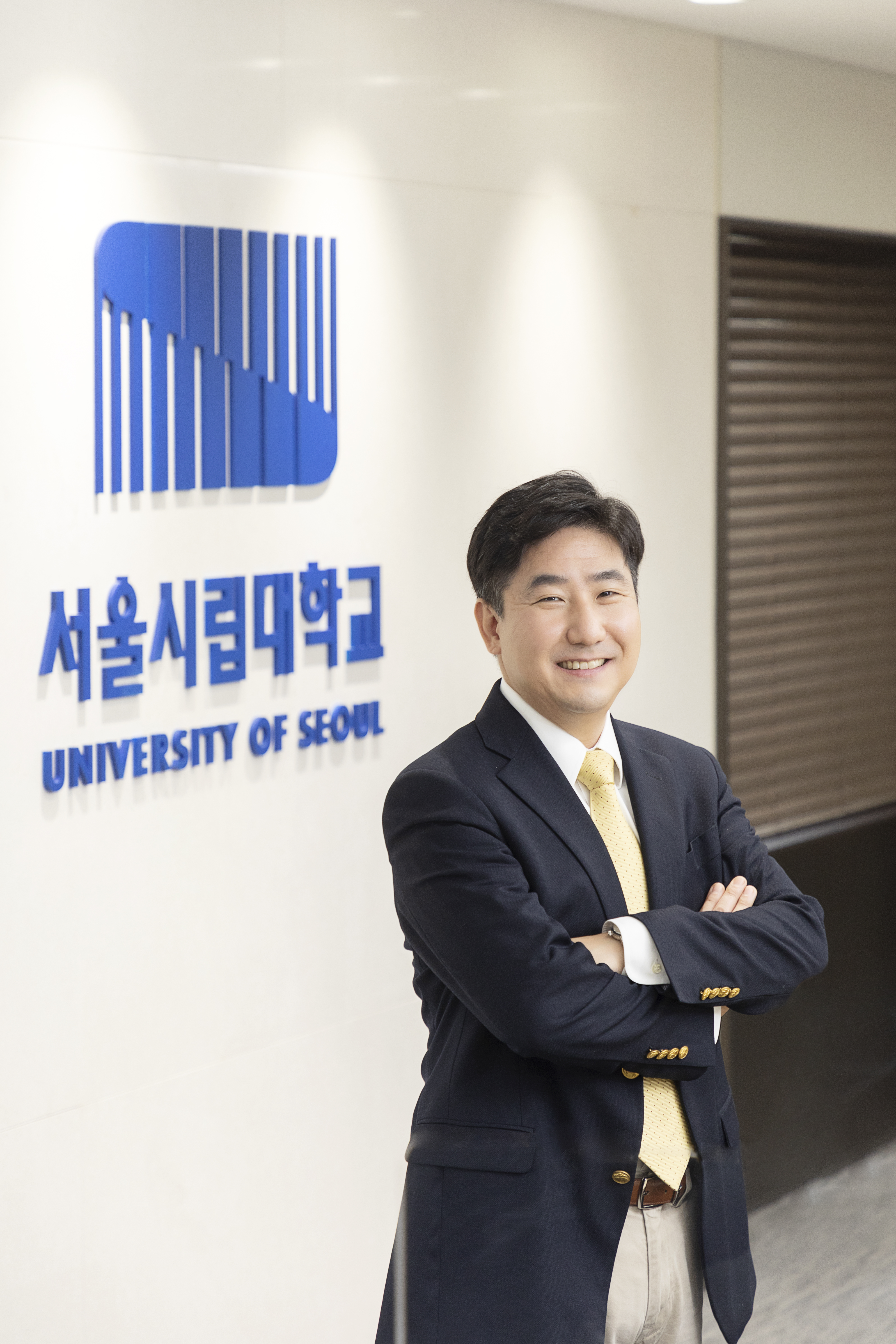 경영대학 학장 황유섭